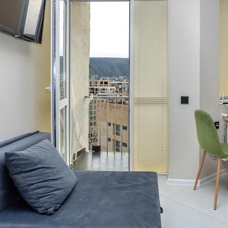 Appartement Vip Apart 778 à Tbilissi Extérieur photo
